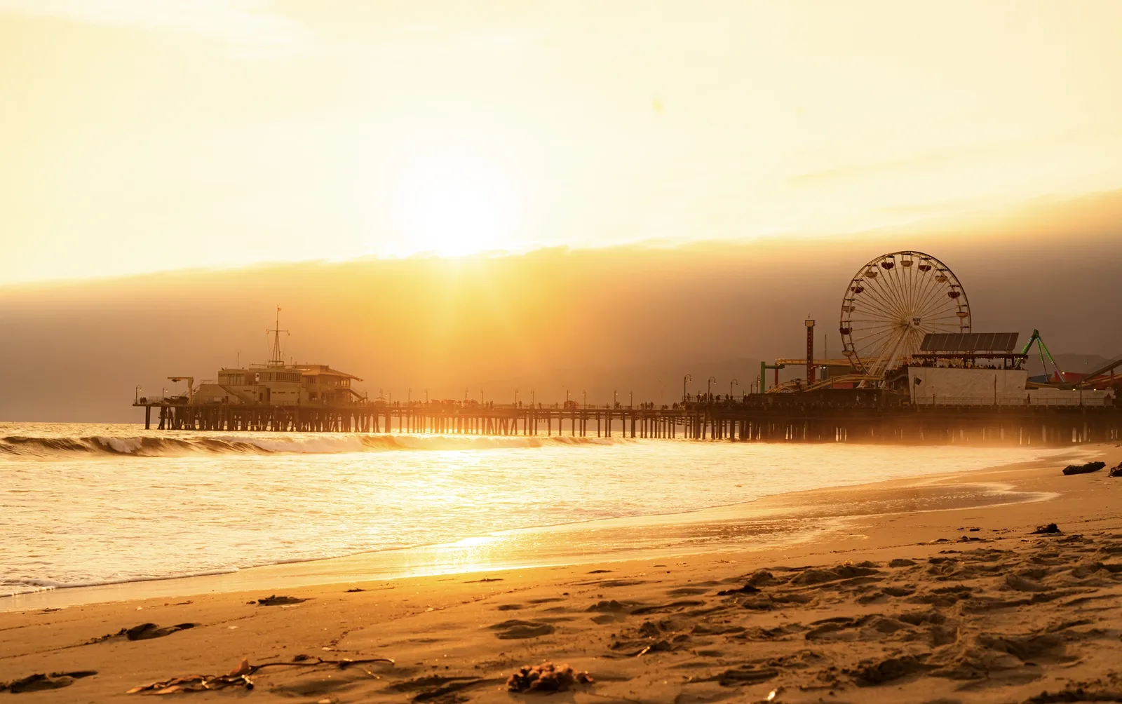 SANTA MONICA PIER