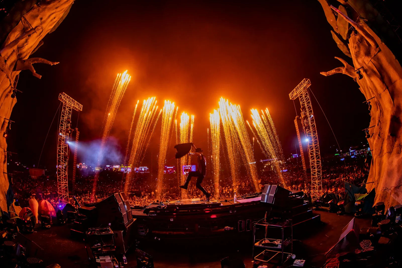 SUNBURN '23 — PYRO