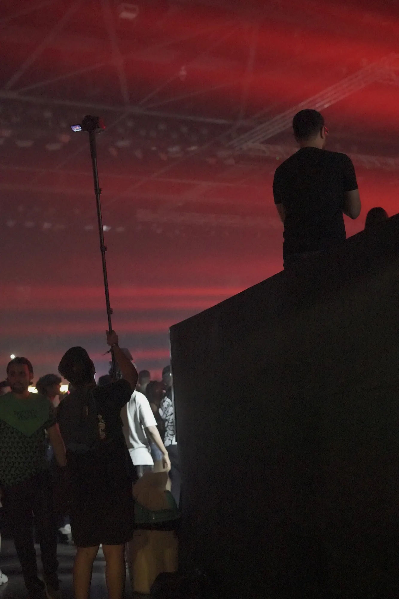 POLE CAM — MAINSTAGE